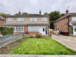 9, Westbrook Drive, Waterloo, Huddersfield HD5 0AG