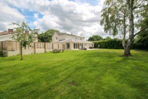 The Coach House, Crondall Road, Crookham Village, Fleet GU51 5SS