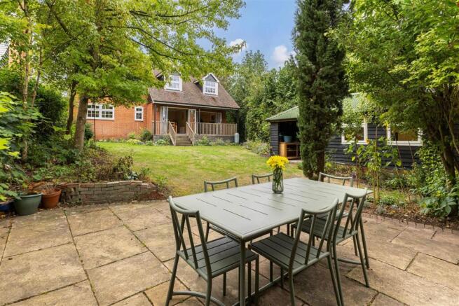 114366_Walnut Tree Cottage Wallop Road-35.jpg