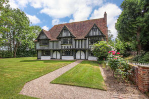Hawkhurst Place, Rye Road, Hawkhurst, Cranbrook TN18 5DA
