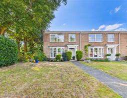 6, Halton Close, Christchurch BH23 8HZ