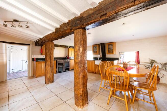 Kitchen/Breakfast