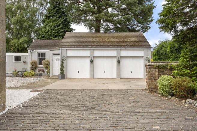 13 Forkneuk Road 2
