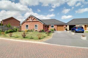19, Windsor Way, Barnetby DN38 6LA