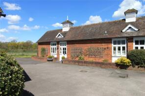 Levels Wood Cottage, Somerhill, Tudeley, Tonbridge TN11 0NL