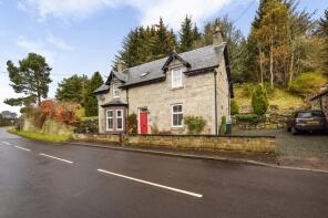 Alpine Cottage, Main Street, Blairgowrie PH10 7NT