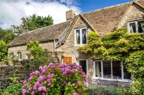 Berrymans Cottage, Road Adjacent To Elkstone Court, Cheltenham GL53 9PB
