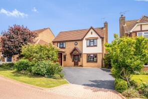 16, Lantern Close, Berkeley GL13 9DE