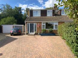 5, The Paddock, Daventry NN11 2JL