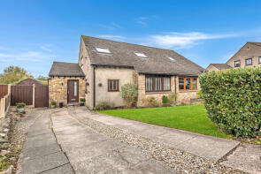 21, St James Drive, Carnforth LA6 1HY