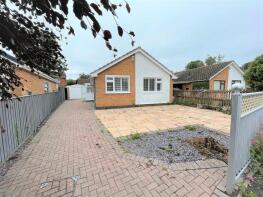 8, Belvoir Crescent, Nottingham NG13 9HU