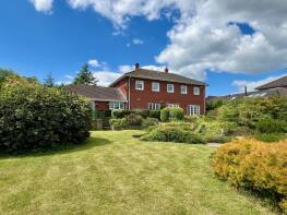 15 Windrush, Lumley Close, Exeter EX6 8HT