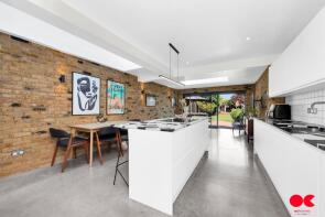 255, Brentwood Road, Romford RM2 5ST