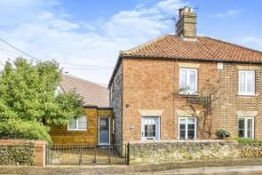 33 Rose Cottage, Docking Road, Hunstanton PE36 5LA