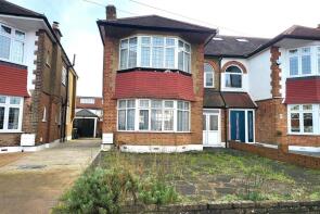 27, Sussex Way, Cockfosters, Enfield EN4 0BQ