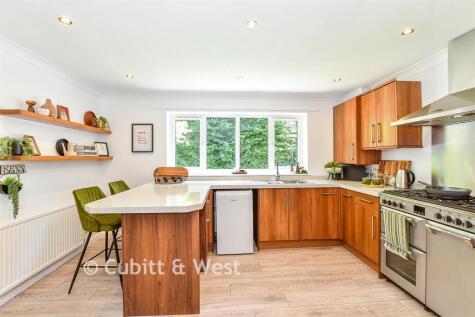 Station Close, Rotherfield, East Sussex