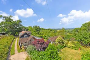 Hillgate Cottage, Road From Stowford Water To Saint Hill, Cullompton EX15 2DS
