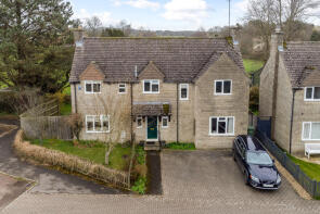 24, Bearsfield, Stroud GL6 7DB