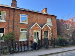 14, School Lane, Reading RG10 8AA