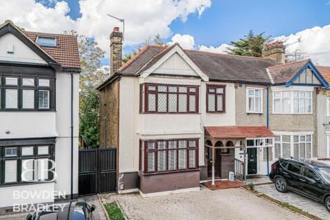 St. Helens Road, Ilford, IG1