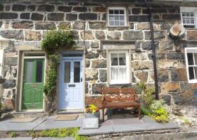 15, Stryd Gwynant, Caernarfon LL55 4LY
