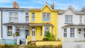 18, Symons Road, Saltash PL12 4EG