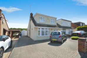 56, Thames Crescent, Stanford-le-hope SS17 9DU