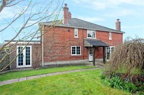 Manor Cottage, Junction With Butterfurlong Road South To Trinity Church, Salisbury SP5 3SD