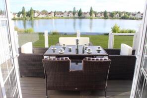21, Windrush Lake, Spine Road East, Cirencester GL7 5TJ