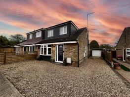 2, Water End Lane, Luton LU4 9UL