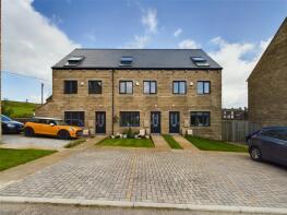 7, Higher Pastures, Huddersfield Road, Oldham OL4 4AQ