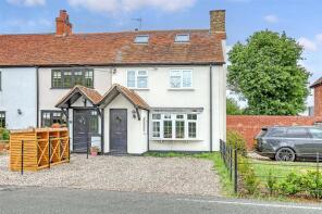 2, Kingsmead Cottages, Barling Road, Southend-on-sea SS3 0NB