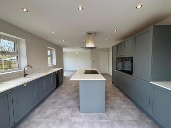 Kitchen diner