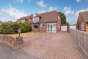16, Hendons Way, Holyport, Maidenhead SL6 2LF