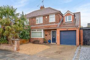 21, Collingwood Avenue, York YO24 4JY