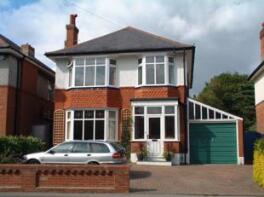 35, Brackendale Road, Bournemouth BH8 9HY