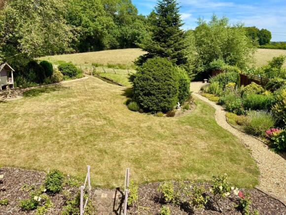 Rear Garden & Views