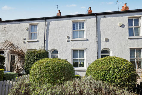 Stockport Road, Cheadle, SK8 2BS