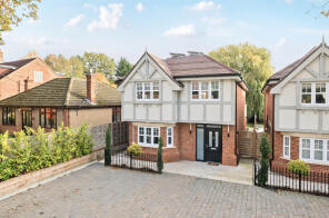 76, Bearwood Road, Barkham RG41 4SY