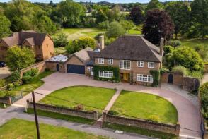 Eversley Hall, Eversley Cross, Eversley, Hook RG27 0NS