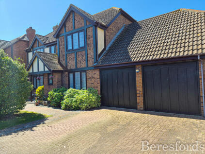 Tudor Place, Mayland, CM3