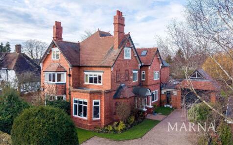 Marna, Lache Lane, Chester, CH4