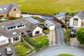 24, West Lodge Crescent, Ainley Top, Huddersfield HD2 2EH