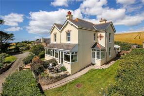 Oakdene, Galmpton To Outer Hope, Kingsbridge TQ7 3HA