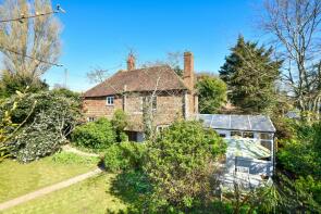 Clout Cottage, Lenham Heath Road, Maidstone ME17 2HX