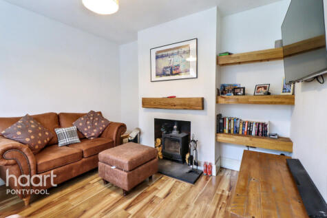 Sycamore Road, Pontypool