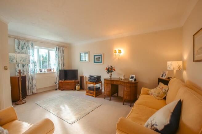 18 Grass Valley Park TPS Bodmin 01208 74182-07