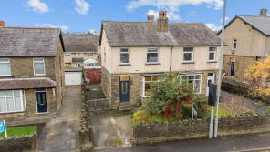 59, Crowtrees Lane, Brighouse HD6 3LR
