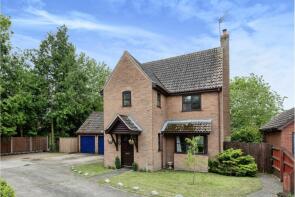 12, Haggars Mead, Stowmarket IP14 5JA