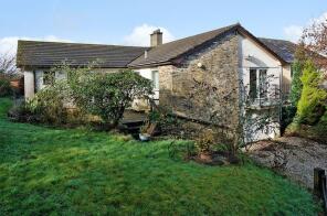 Sundial, Road From Lowertown Farm To Latchley Plain, Gunnislake PL18 9AX